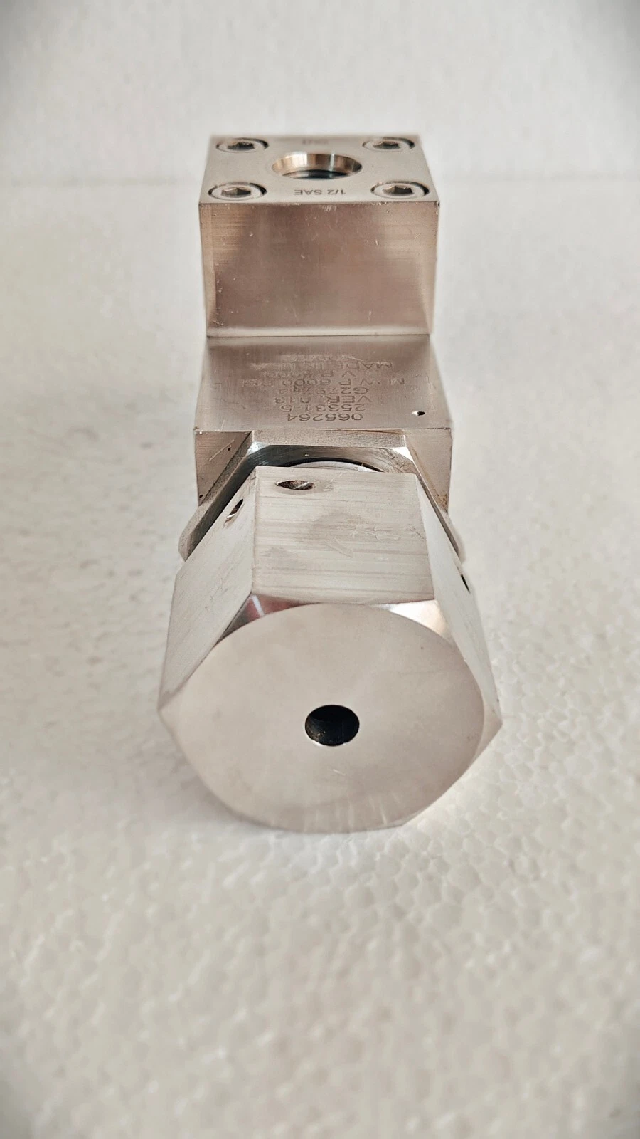 admin/uploads/uploads/gilmore proserv 25331-5 npt valve 5500 g279764_5.webp